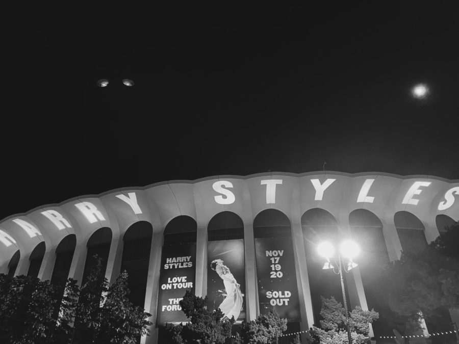 Even the Forum Lights Up for Harry Styles. Photo provided by Evelyn LeVecke. 
