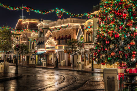 Winter means experiencing the magic of the holiday season. (Photo taken from Google Images via Creative Commons License)