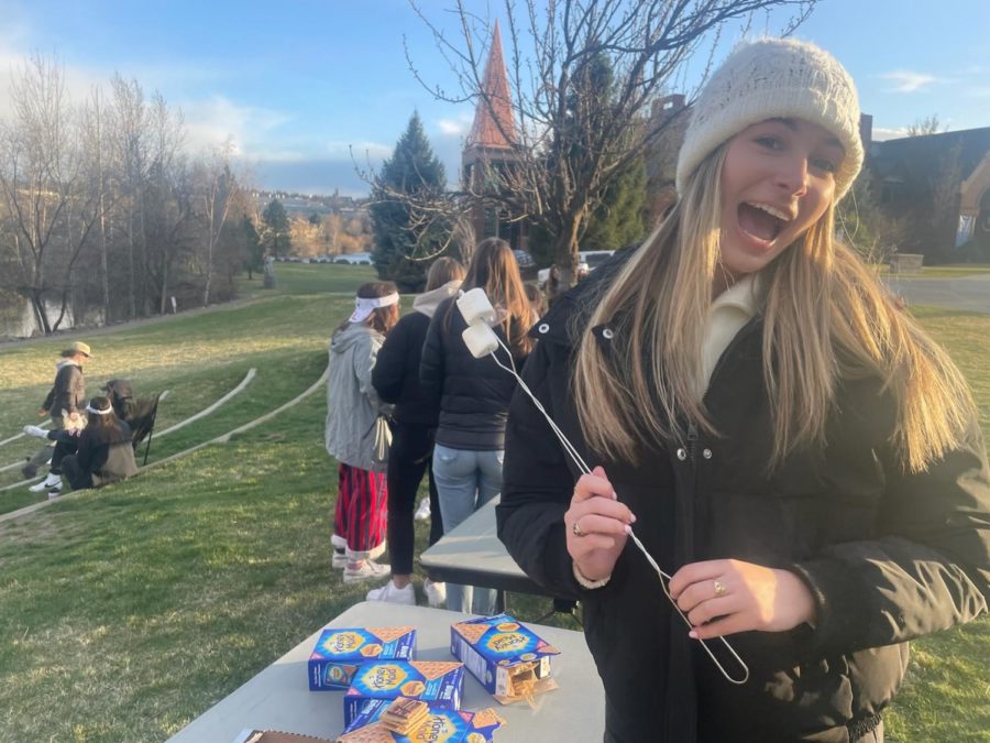 Here I am making smores by the shore at Gonzaga!