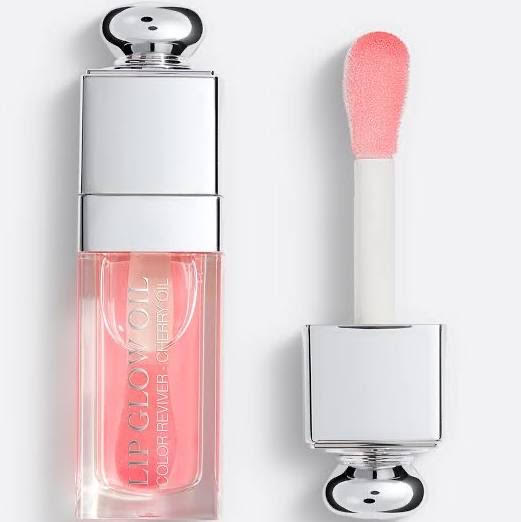 Dont be fooled by this gorgeous and glossy $38 lip gloss. Check out Amazon for the perfect dupe instead.