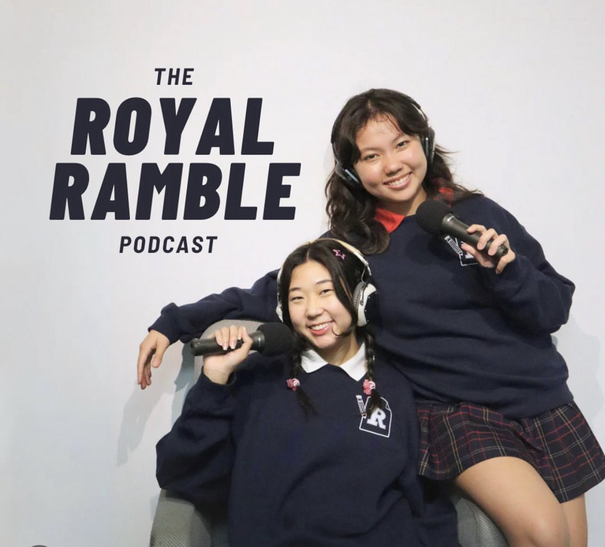 Mallory and Sara look great together on the cover of the Royal Ramble. 