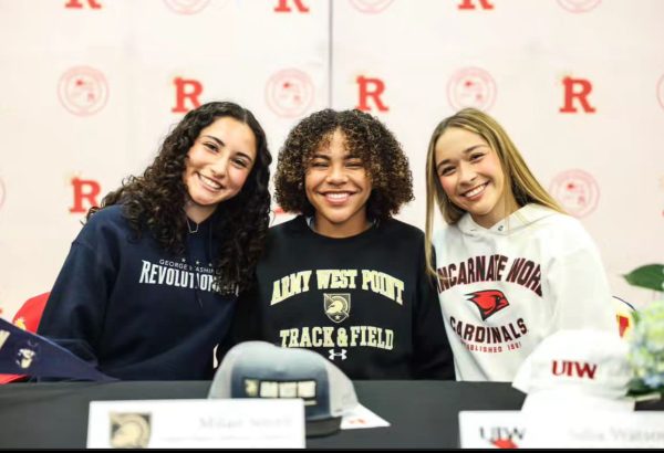 Navigation to Story: Spring signing day
