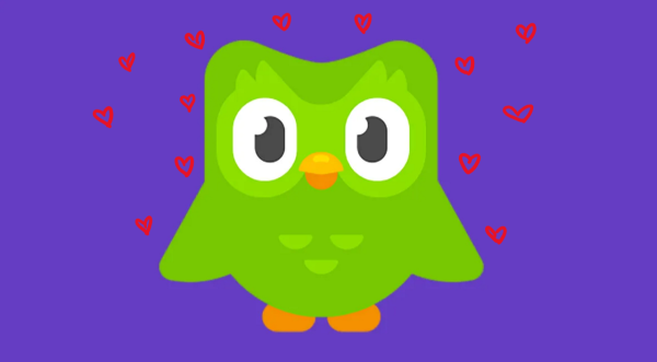 I love this little Duolingo bird.
