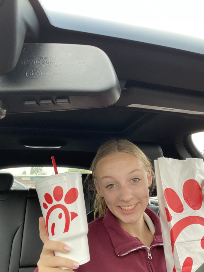 Brynn Beauchamp '23 making her morning Chick-fil-a run. 