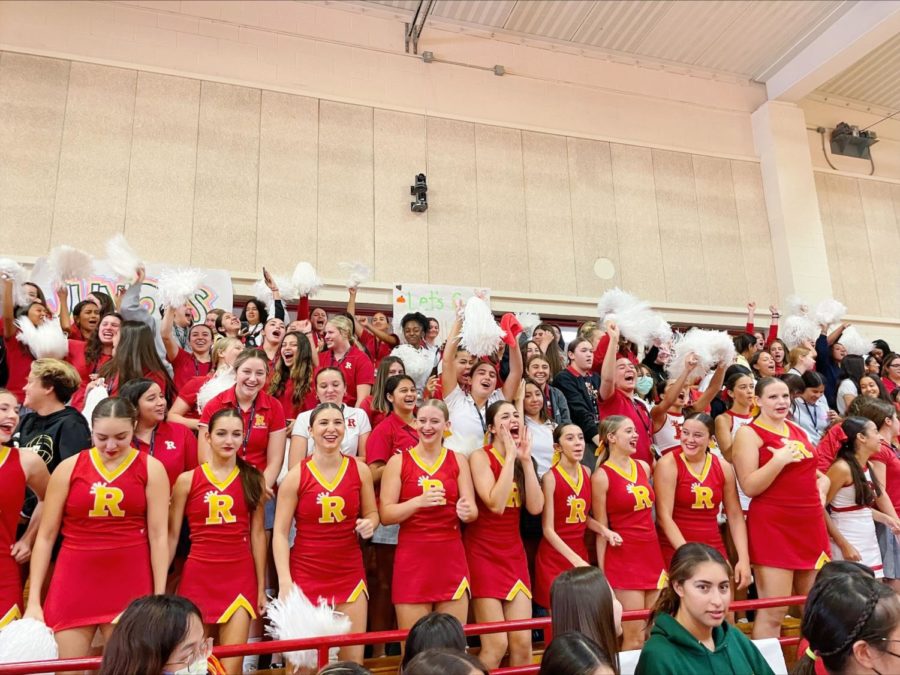 The junior class seconds before winning the spirit stick at the Fall Sports Rally.