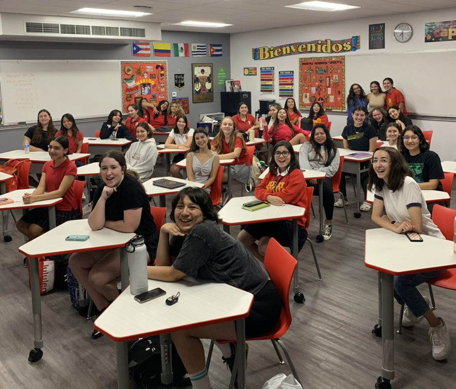 The whole mock trial team! (Photo provided by Cadiz Salazar '23)