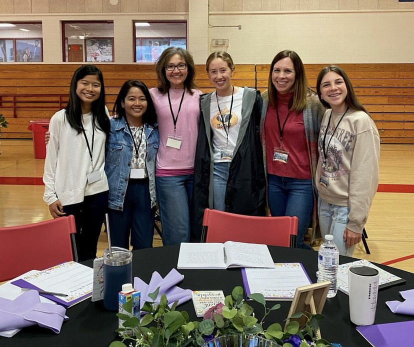 Rosary students with their moms at the 2021 Women's Retreat.