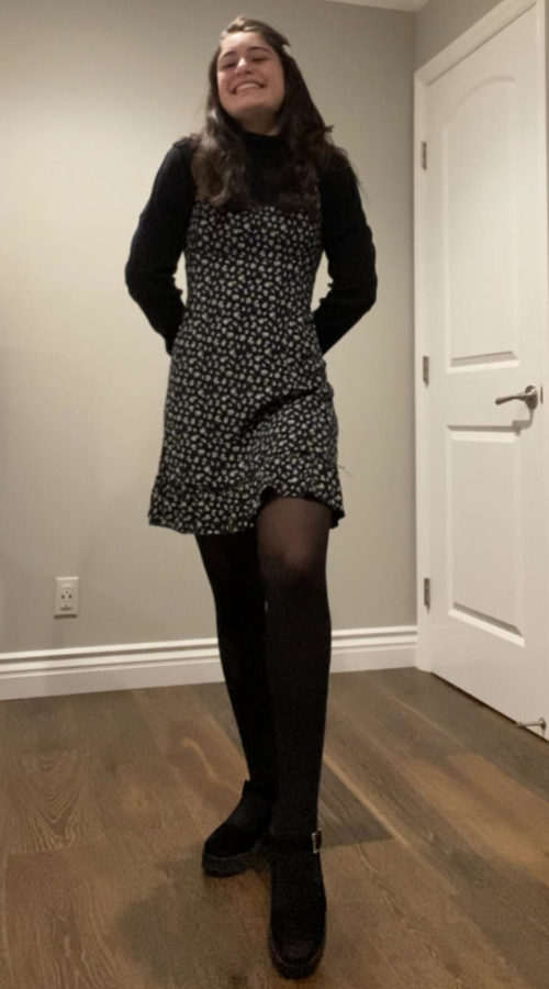 Tights are the perfect way to style a dress in the winter season!