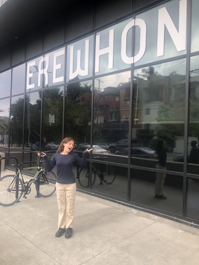 Arriving at Erewhon in my super slay outfit so I won't look like a fool at the rich grocery store.