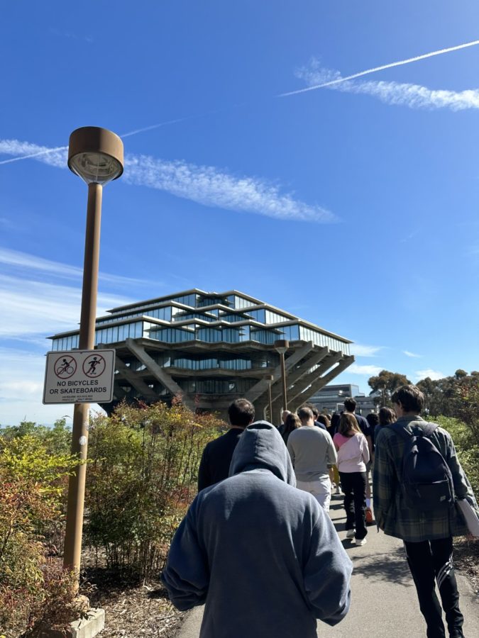 UCSD's library is fully mirrored, so if you're fixing your hair just know everyone should see you. (Photo Credit: Kendall Clarida)