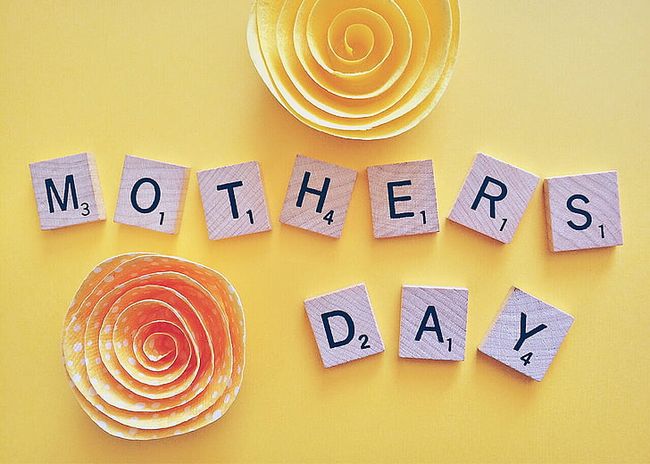 Dear mom, a Mother's Day sonnet