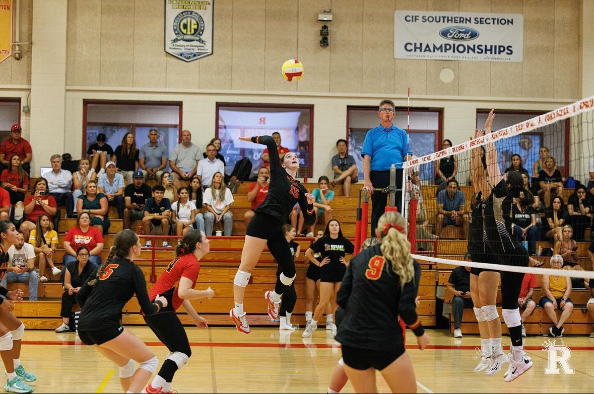 Maddie Lambros '26 playing against Canyon high school. 