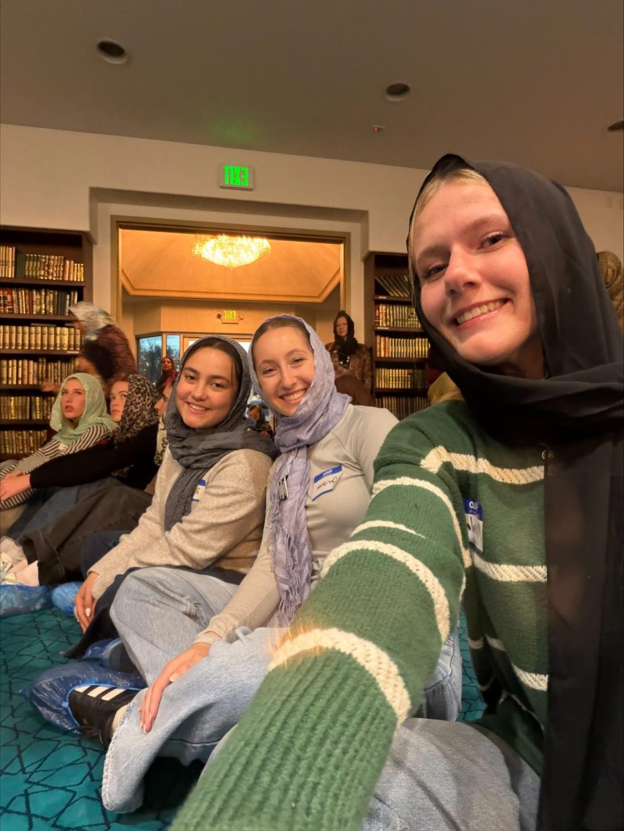 My Royal Reporter colleagues and I enjoyed our experience at "Fast with a Muslim" this weekend!