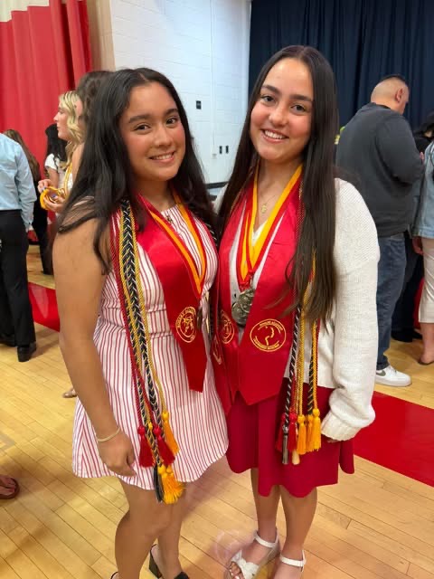 These seniors are ready to graduate with all their honors!